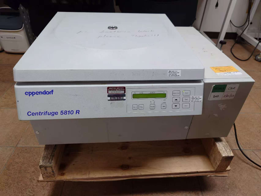 Image of Eppendorf 5810R Desktop Centrifuge